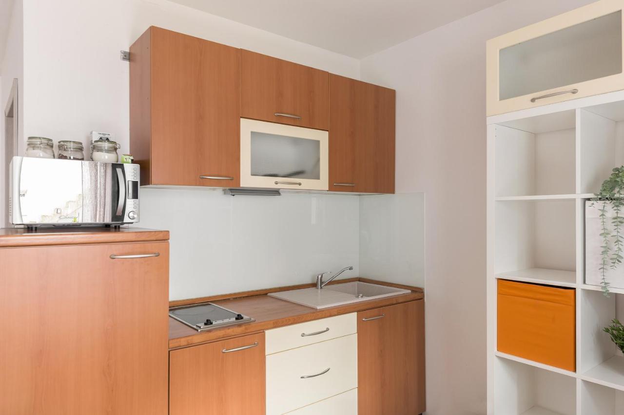 Apartments Berni Любляна Екстериор снимка